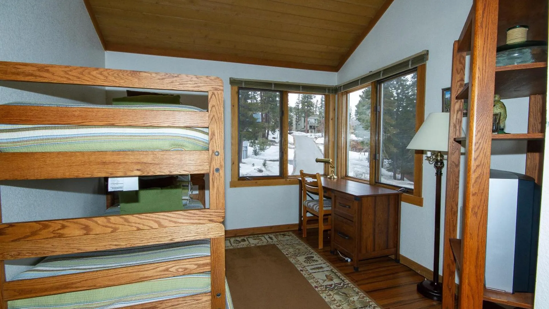 Mountainback #105, Loft, Den Villa Mammoth Lakes 0*,  United States